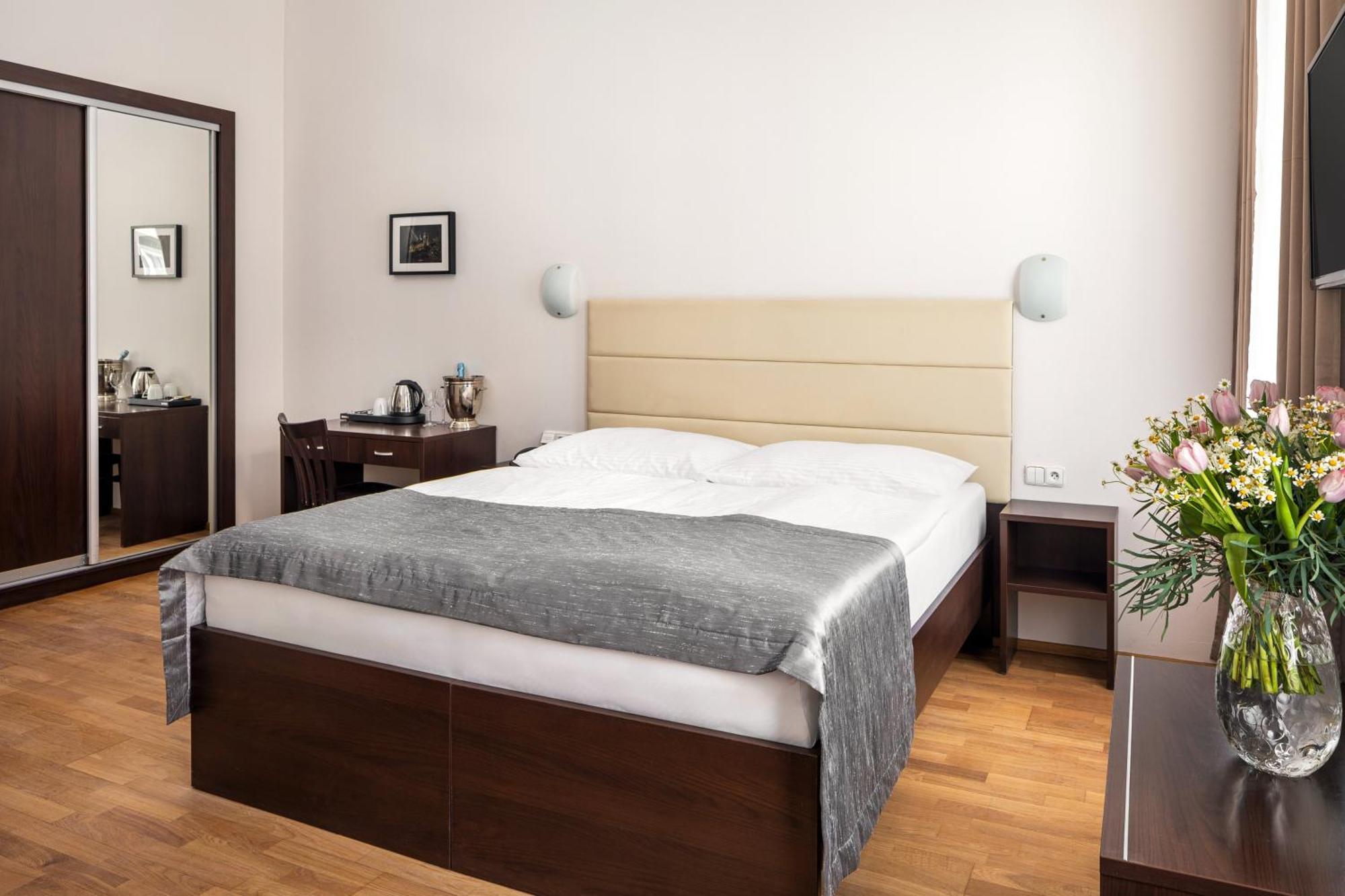 Hotel Unique Prága Kültér fotó